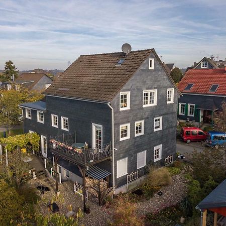 Zum Schieferhaus Apartment Wermelskirchen Bagian luar foto