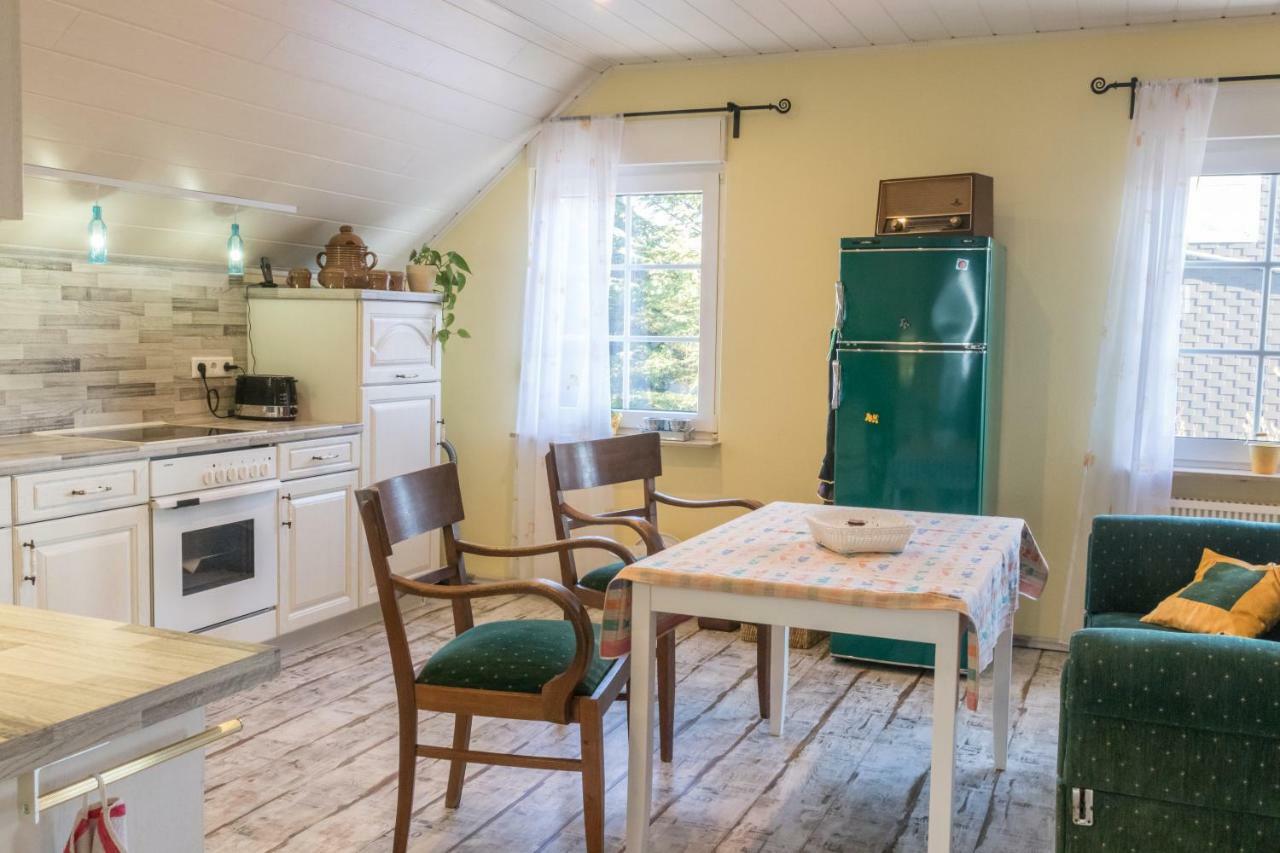 Zum Schieferhaus Apartment Wermelskirchen Bagian luar foto
